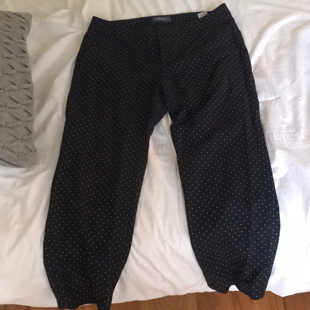 Black dotted mid-rise old navy pants